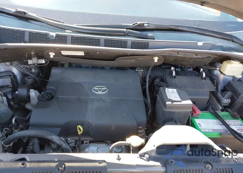 2015 Toyota Sienna Xle 8 Passenger from USA, damaged, VIN 5TDYK3DC5FS594920